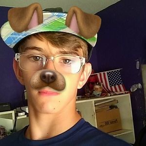 Meet your Posher, Larry